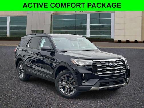 Agate Black Metallic 2026 Ford Explorer Active