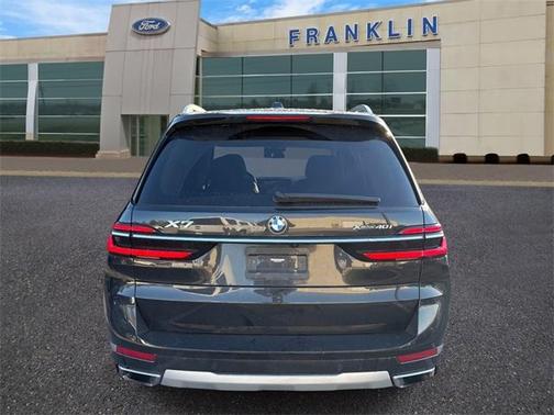 2023 BMW X7 xDrive40i