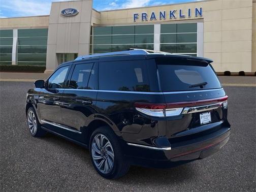 2022 Lincoln Navigator Reserve