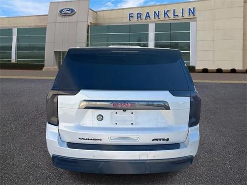 2023 GMC Yukon XL AT4