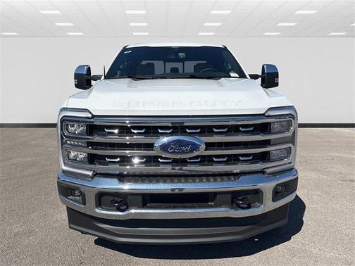 2025 Ford F-350 Lariat Super Duty
