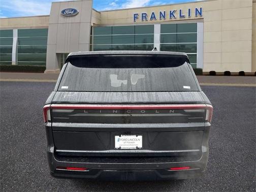 2025 Lincoln Navigator L Reserve