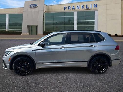 2024 Volkswagen Tiguan 2.0T SE R-Line Black