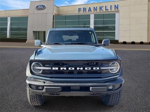 2025 Ford Bronco Outer Banks