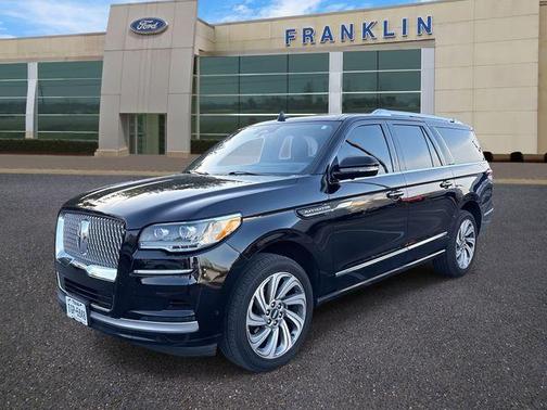 2022 Lincoln Navigator L Reserve