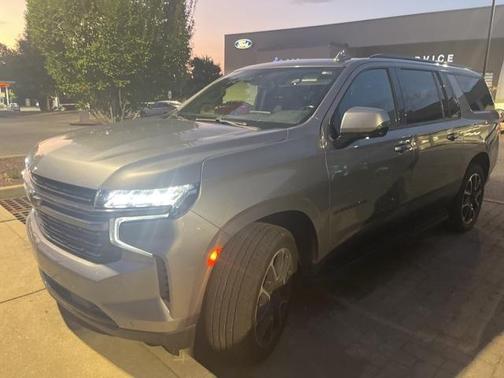 2022 Chevrolet Suburban RST
