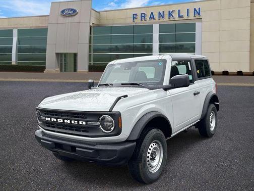Avalanche Gray 2026 Ford Bronco Base