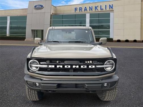2025 Ford Bronco Outer Banks