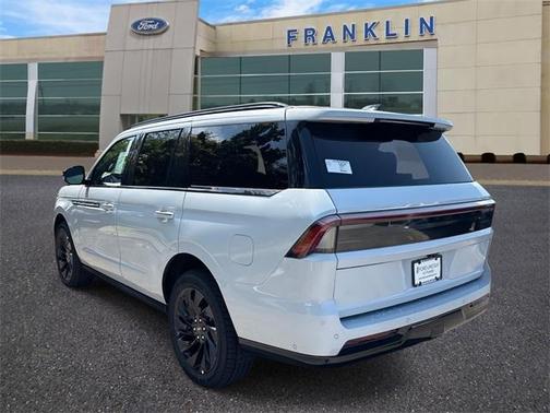 2025 Lincoln Navigator Reserve