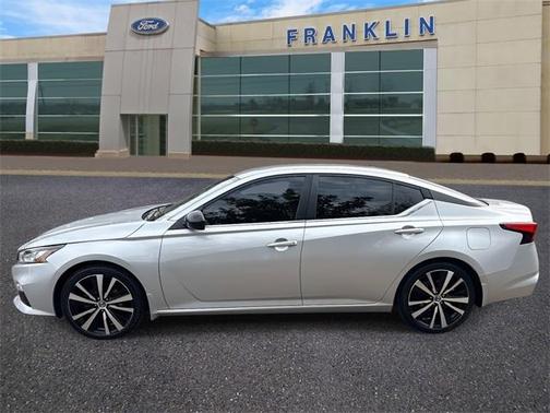 2020 Nissan Altima 2.5 SR