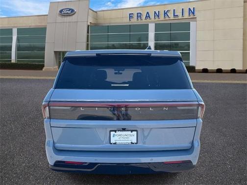 2025 Lincoln Navigator Reserve