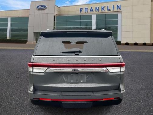 2022 Lincoln Navigator Black Label