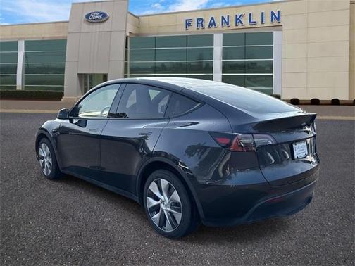 2024 Tesla Model Y Long Range