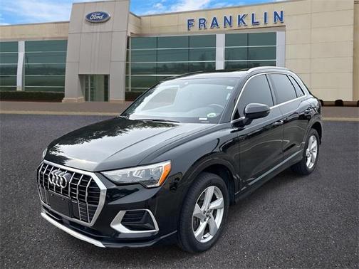 2019 Audi Q3 2.0T Premium Plus