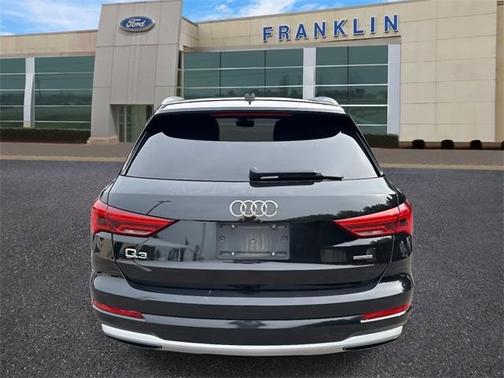 2019 Audi Q3 2.0T Premium Plus
