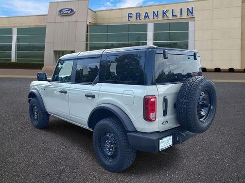 Desert Sand 2026 Ford Bronco Big Bend