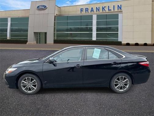 2016 Toyota Camry SE