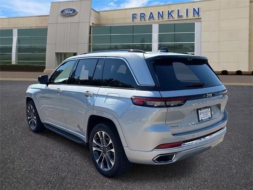 2023 Jeep Grand Cherokee Overland