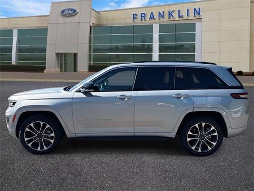 2023 Jeep Grand Cherokee Overland