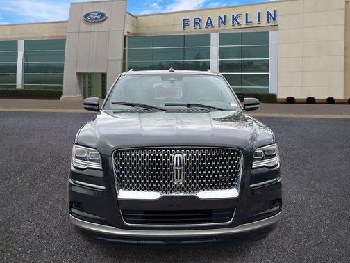 Starlight 2023 Lincoln Navigator Reserve