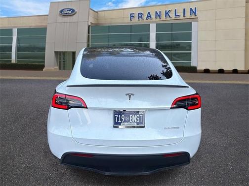2025 Tesla Model Y Performance
