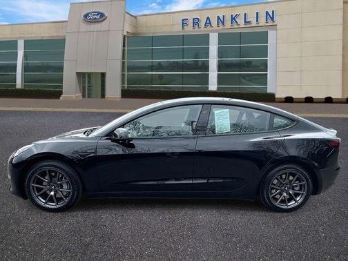 2022 Tesla Model 3 Base