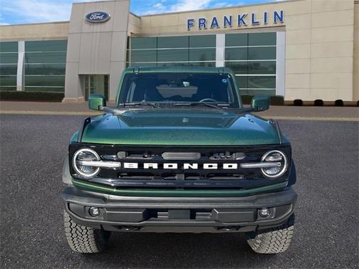 2025 Ford Bronco Outer Banks