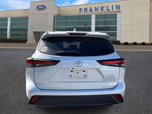 2024 Toyota Highlander XLE