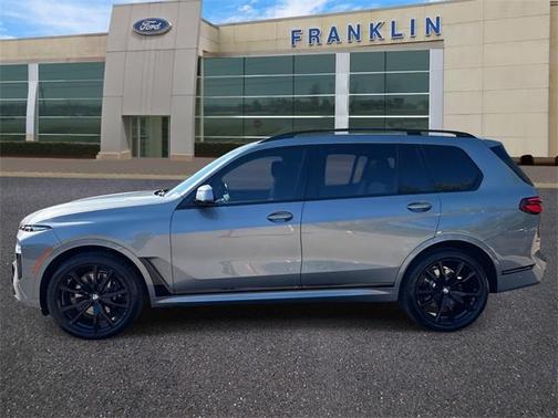 2024 BMW X7 xDrive40i