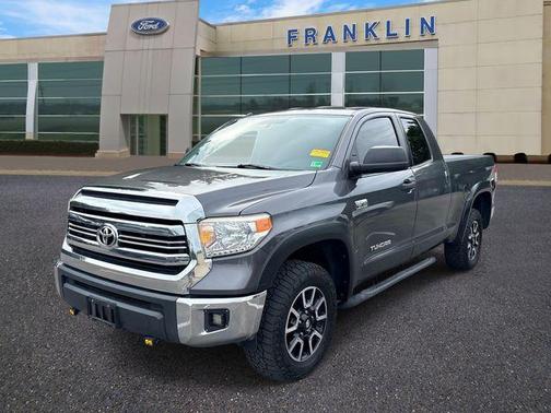 Magnetic Gray Metallic 2016 Toyota Tundra SR5