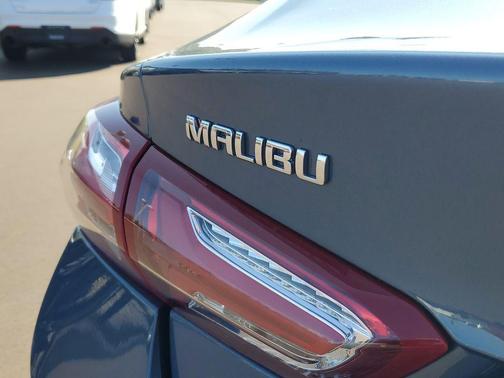 2024 Chevrolet Malibu FWD 2LT