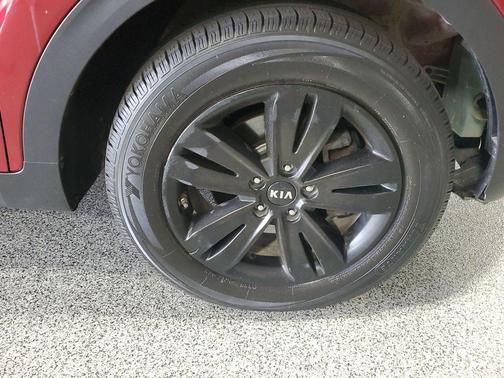 Hyper Red 2019 Kia Sportage LX