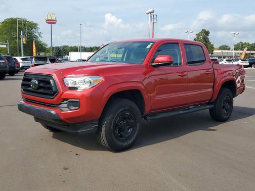 2022 Toyota Tacoma SR