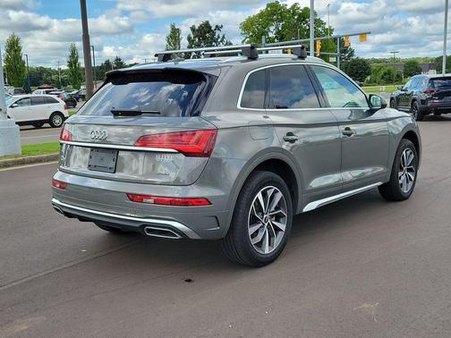 2023 Audi Q5 45 S line Premium Plus
