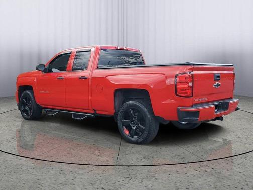 Red Hot 2018 Chevrolet Silverado 1500 Custom