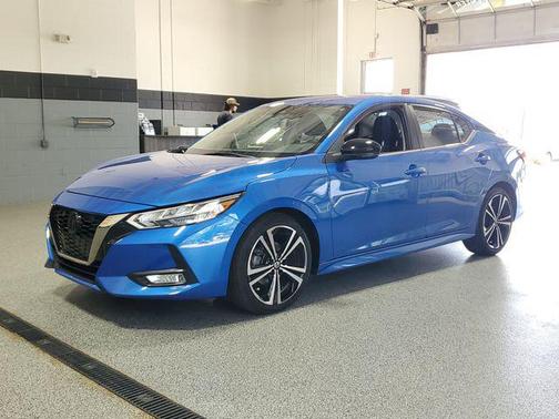Electric Blue Metallic 2022 Nissan Sentra SR