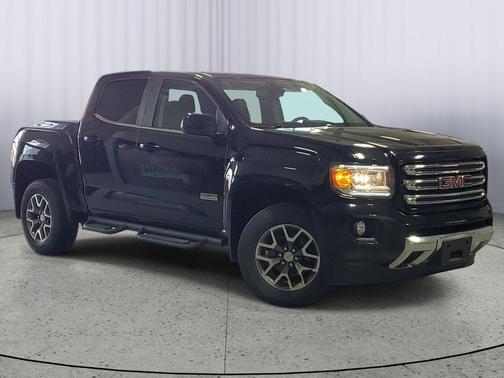 Onyx Black 2017 GMC Canyon SLE