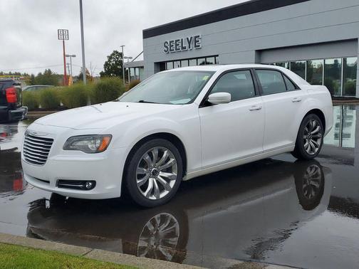 2014 Chrysler 300 S