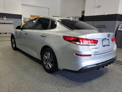 2019 Kia Optima LX