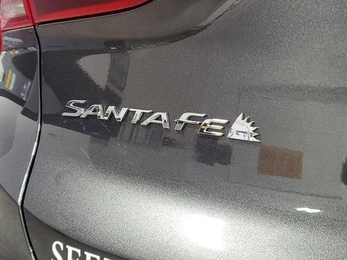 2021 Hyundai SANTA FE SEL 2.4