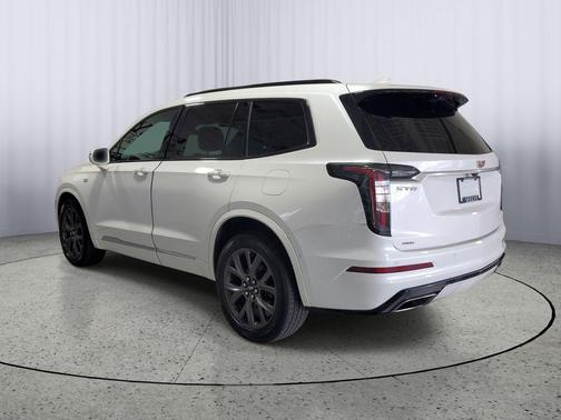 Crystal White Tricoat 2020 Cadillac XT6 Sport AWD