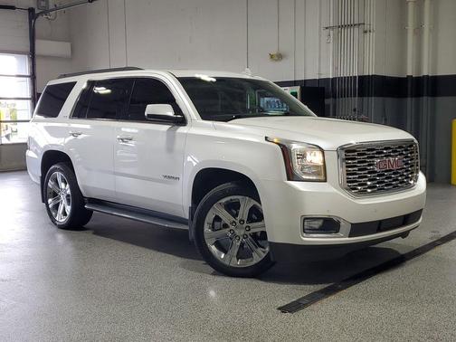 White Frost Tricoat 2016 GMC Yukon SLT