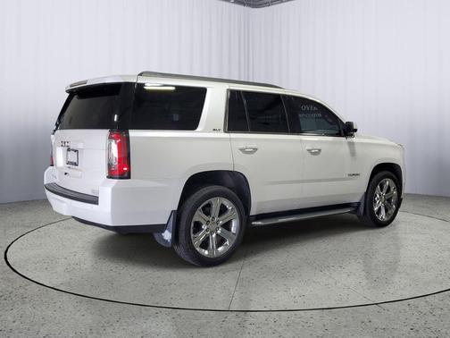White Frost Tricoat 2016 GMC Yukon SLT