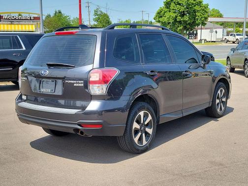 Dark Gray Metallic 2017 Subaru Forester 2.5i