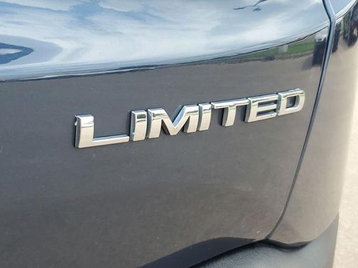 Slate Blue Pearlcoat 2021 Jeep Renegade Limited