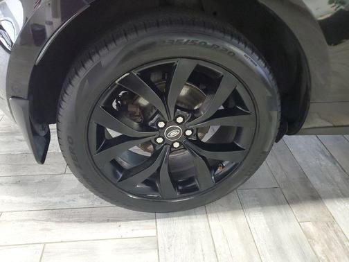 2020 Land Rover Range Rover Evoque SE