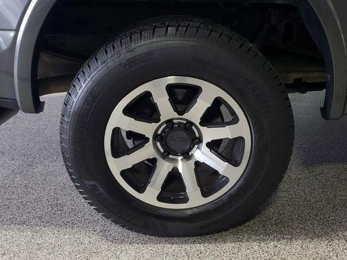 Ruby Red Metallic Tinted Clearcoat 2016 Ford F-150 XLT