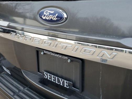 2017 Ford Expedition EL XLT