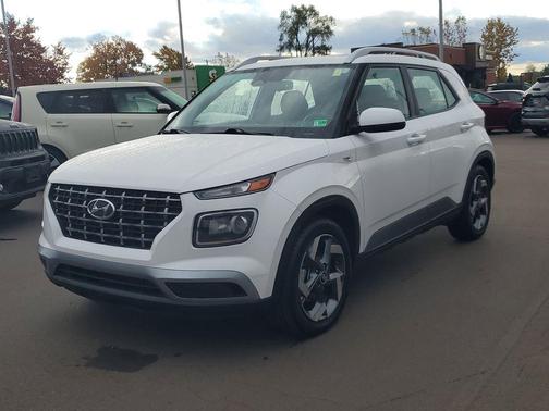 2023 Hyundai VENUE SEL