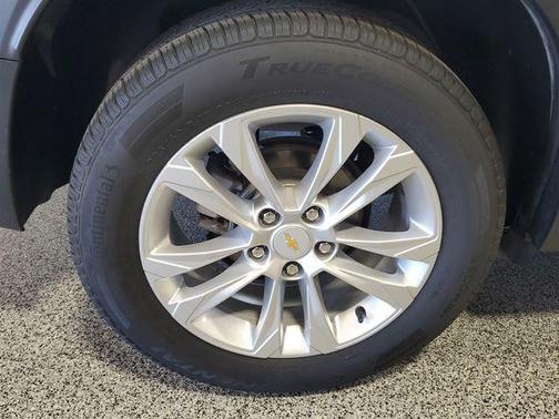 Summit White 2022 Chevrolet Trailblazer LS